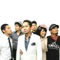 Maliq & D'Essentials