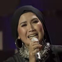 Nicky Astria